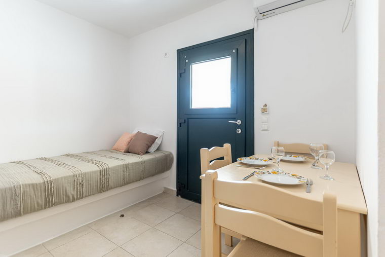 Ground floor apartment for 4